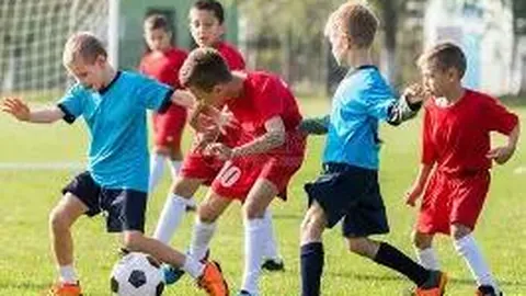 “哈登独挑大梁，左手投篮得分，令对手暂停应对”